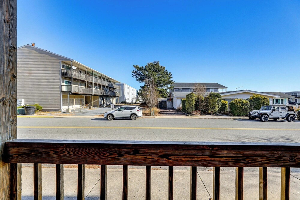 Walk to Ocean City Beach! Cozy Couples Retreat