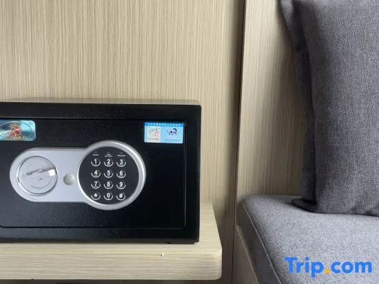 Fupeng Hotel (Daliang Yueren Plaza)