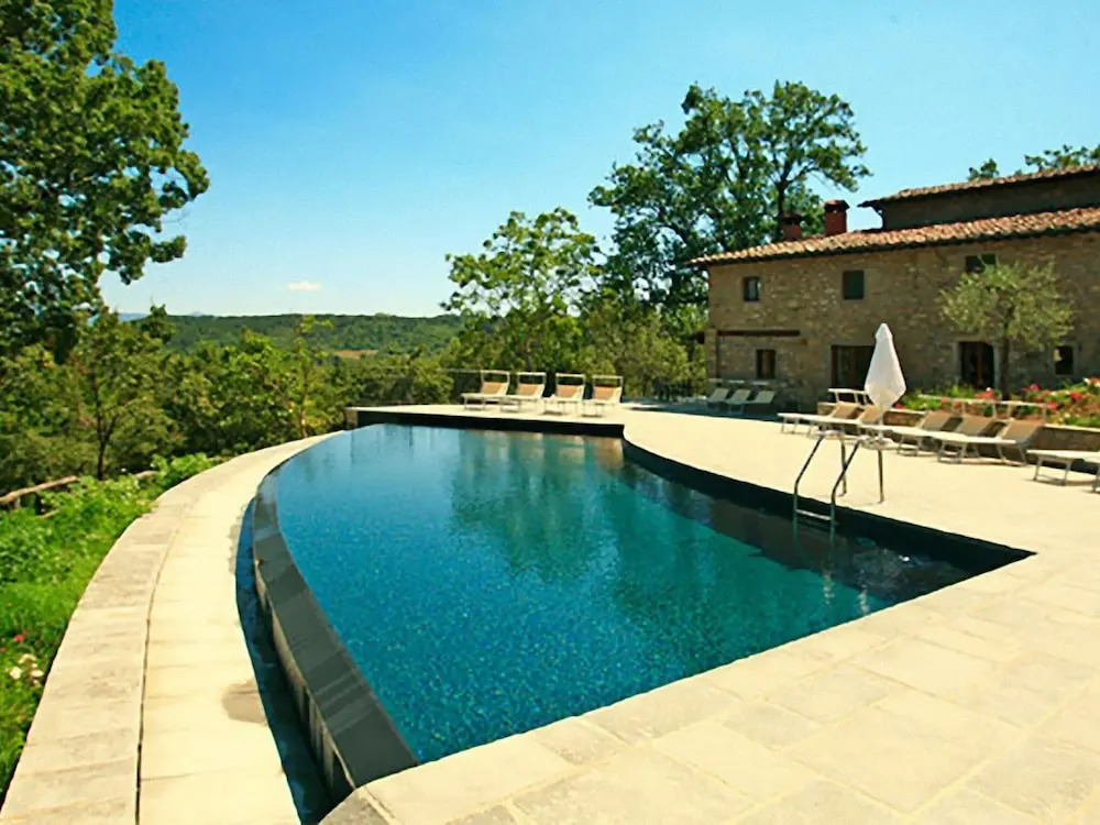 Scenic Farmhouse in Poppi With Swimming Pool