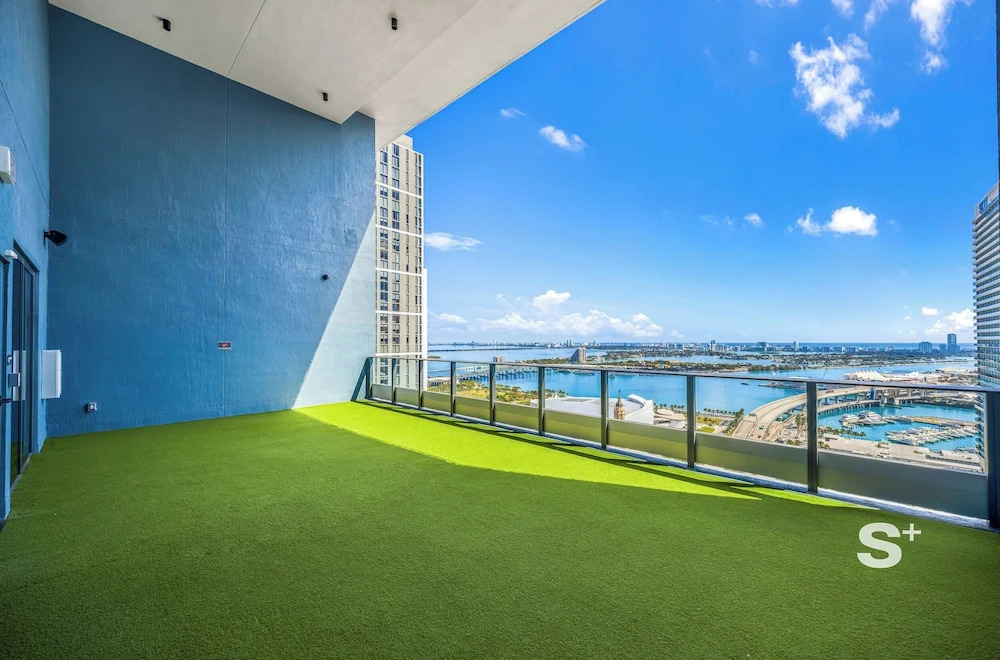 High-Rise Retreat - 31st Floor DTW Miami