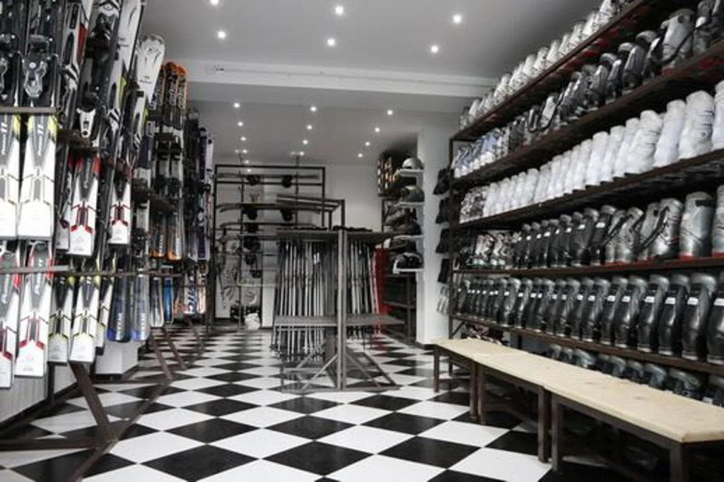 Клуб 2100