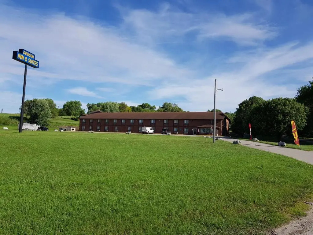 Denison Inn and Suites