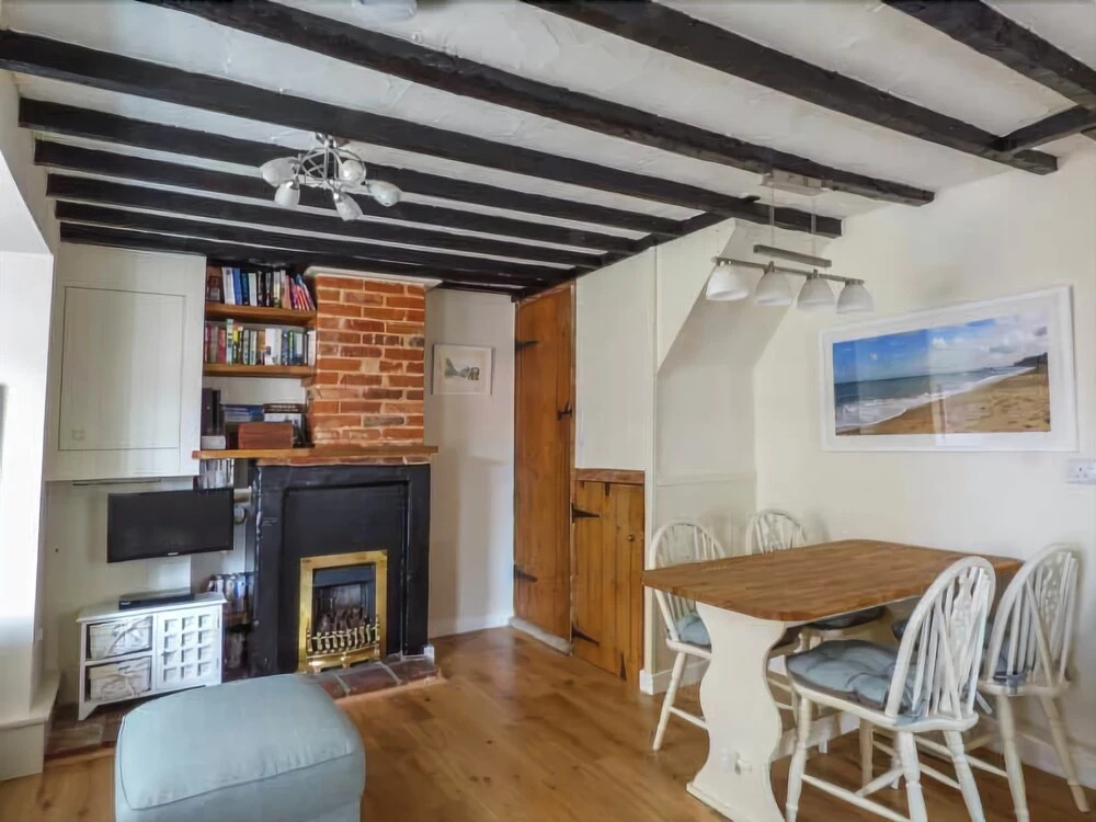 Waverley Cottage