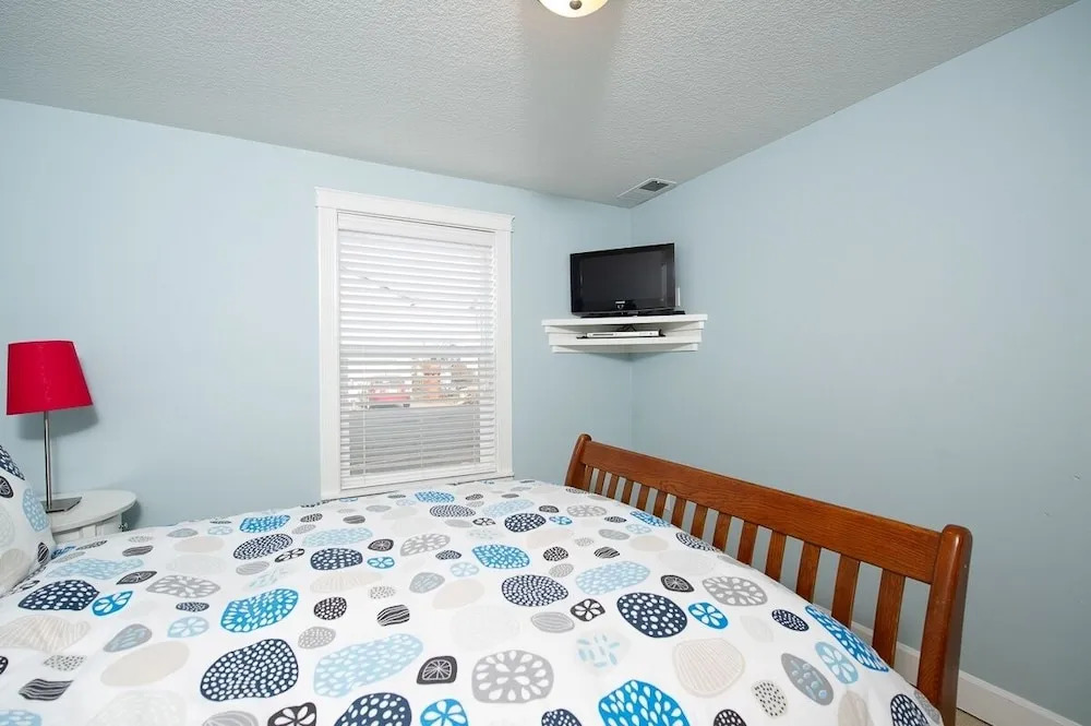 Salty Dog 4 Bedroom Home