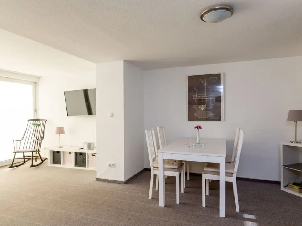 2 Villa Blanck Comfortable Holiday Residence