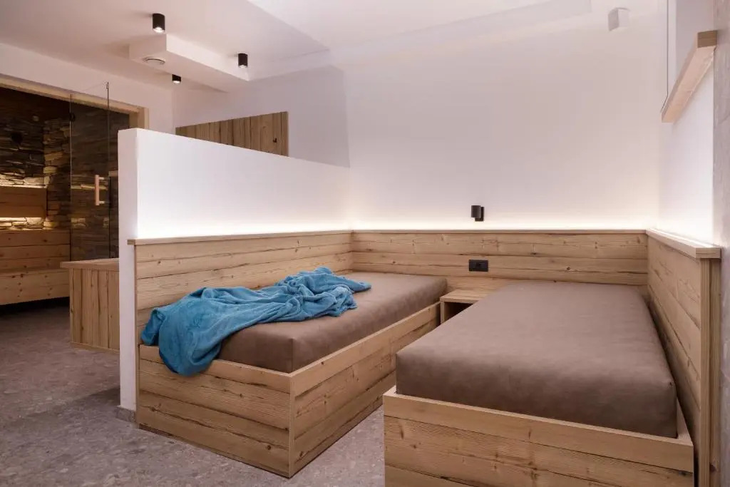 Apartments Pragser Wildsee - by Familiaris
