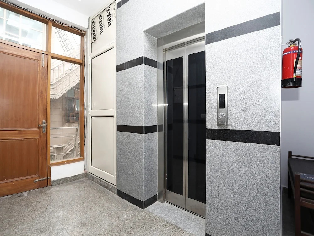 OYO 14536 EnCasa