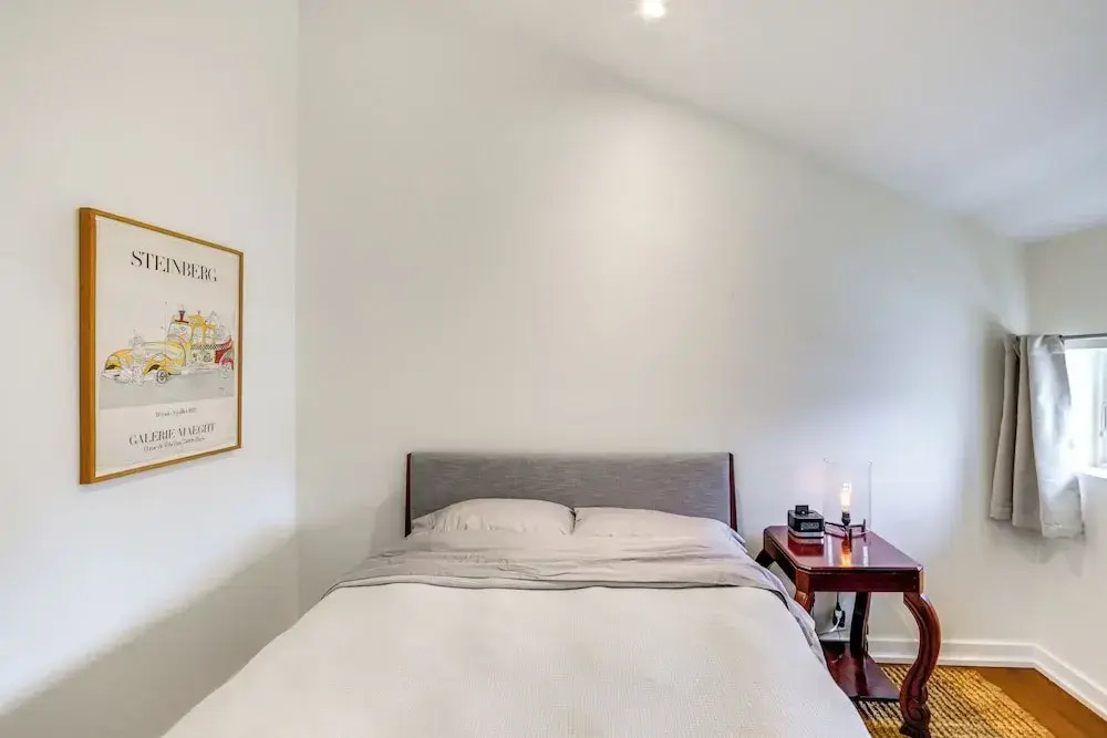 Downtown Hudson Apartment: Walk to Cafes & River!