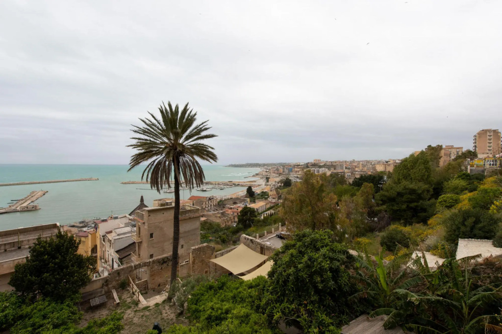 Casa Vittorio Emanuele con balcone by Wonderful Italy