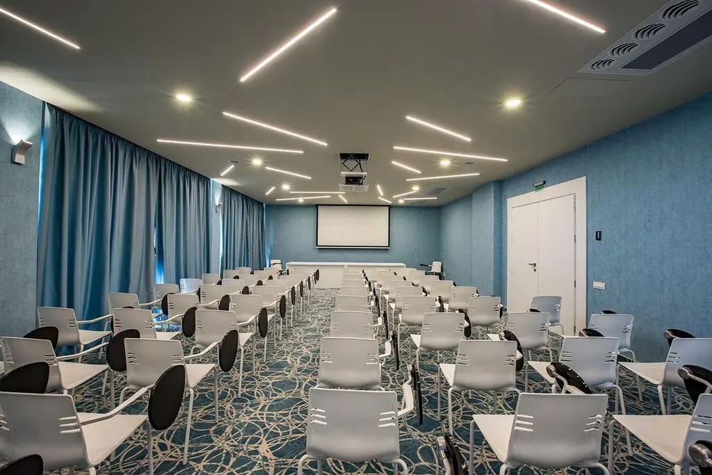 Hotel Opera Mamaia