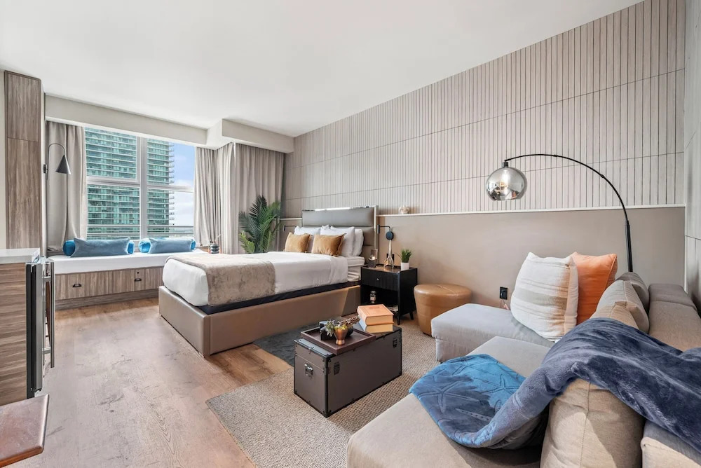 AKA Brickell Studio Free Parking by Palermo Home