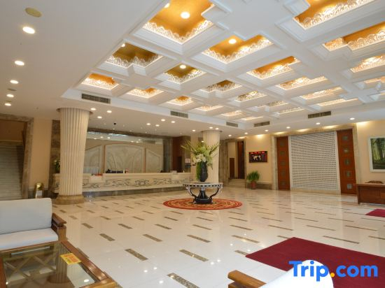 Yichun Lindu Hotel