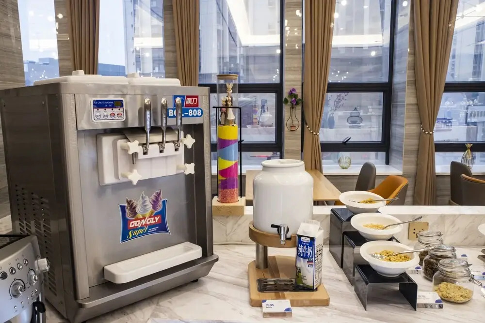 Kyriad Marvelous Hotel（Foshan Sanshui Wanda Plaza Branch）