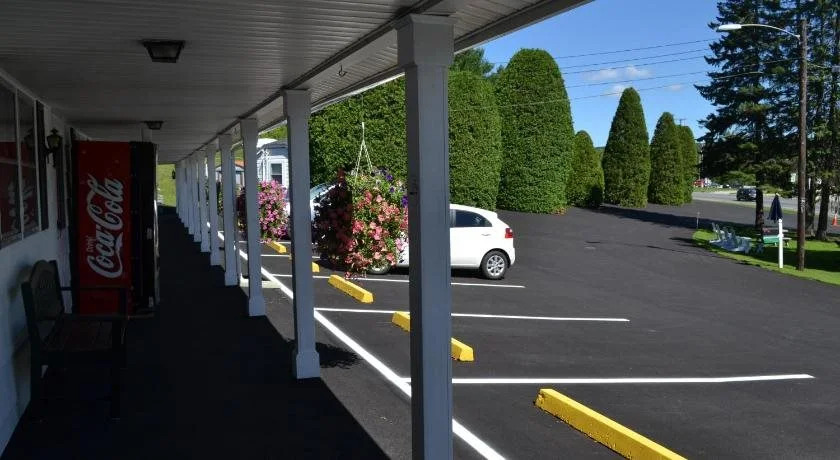 Twin City Motel