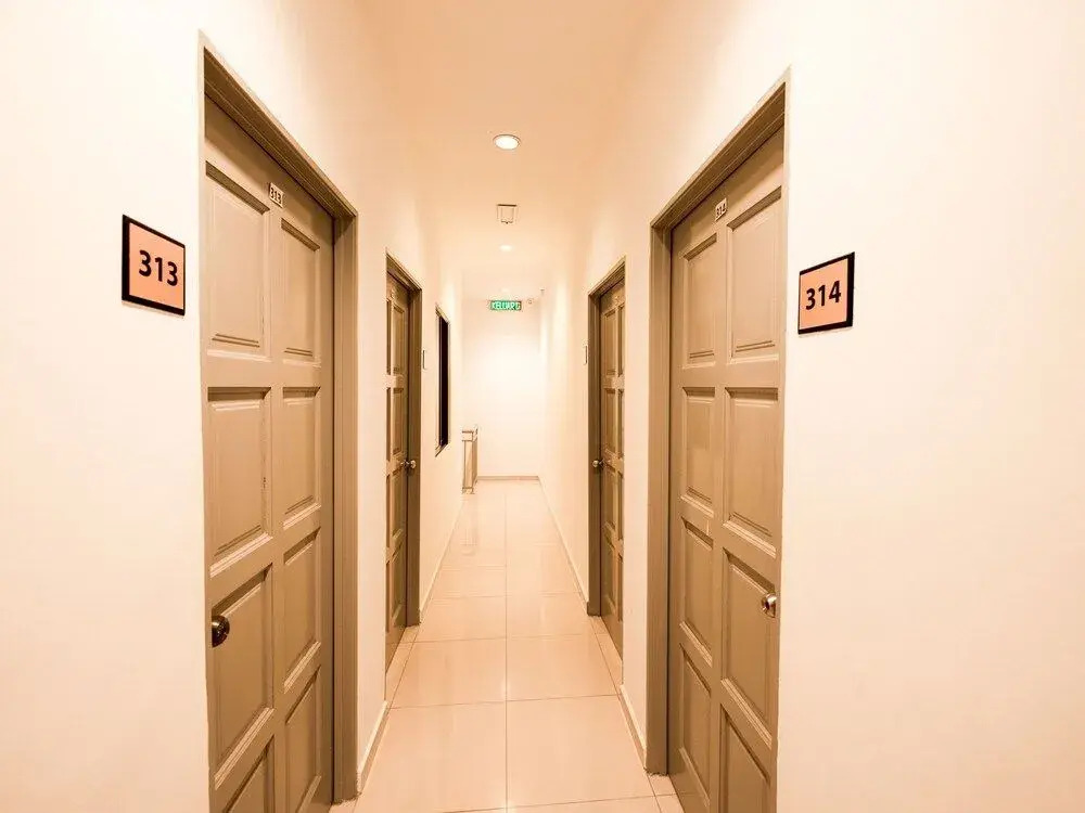 OYO 89618 Delegant Hotel