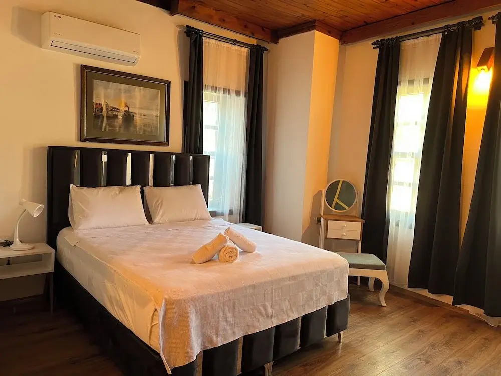 Quena Hotel