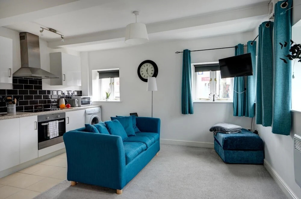 Theoc Cottage in Historic Tewkesbury