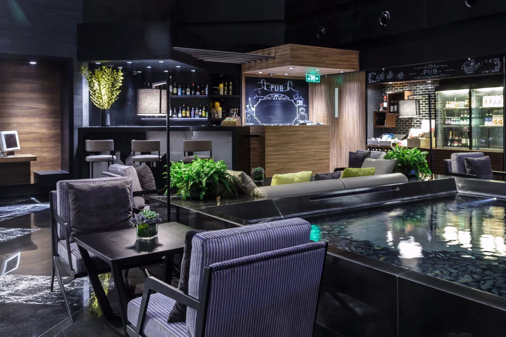 Jingguang Center Apartment