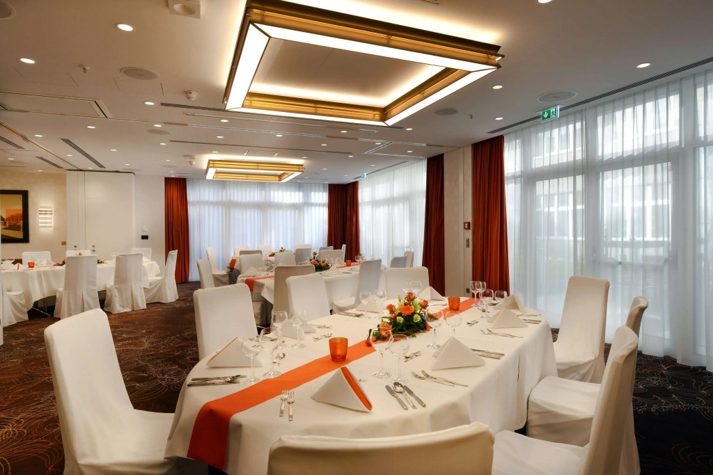 Best Western Plus Delta Park Hotel