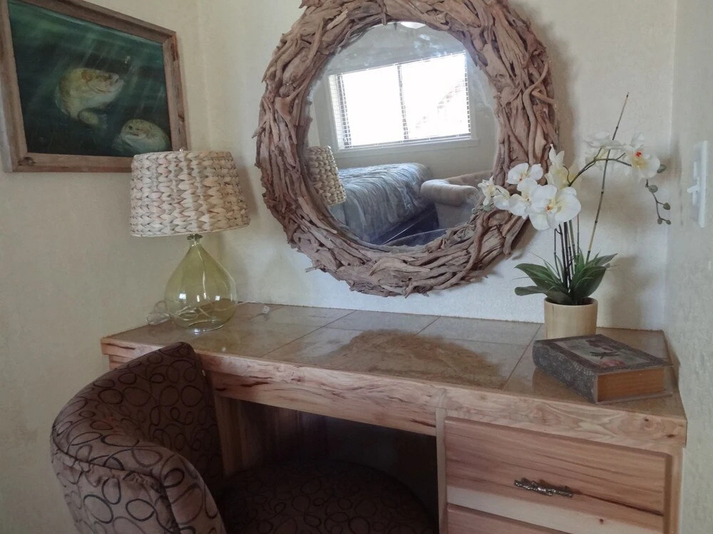 A2 - Poolside King Cabana with full kitchen, king bed, sleeper sofa and pool access