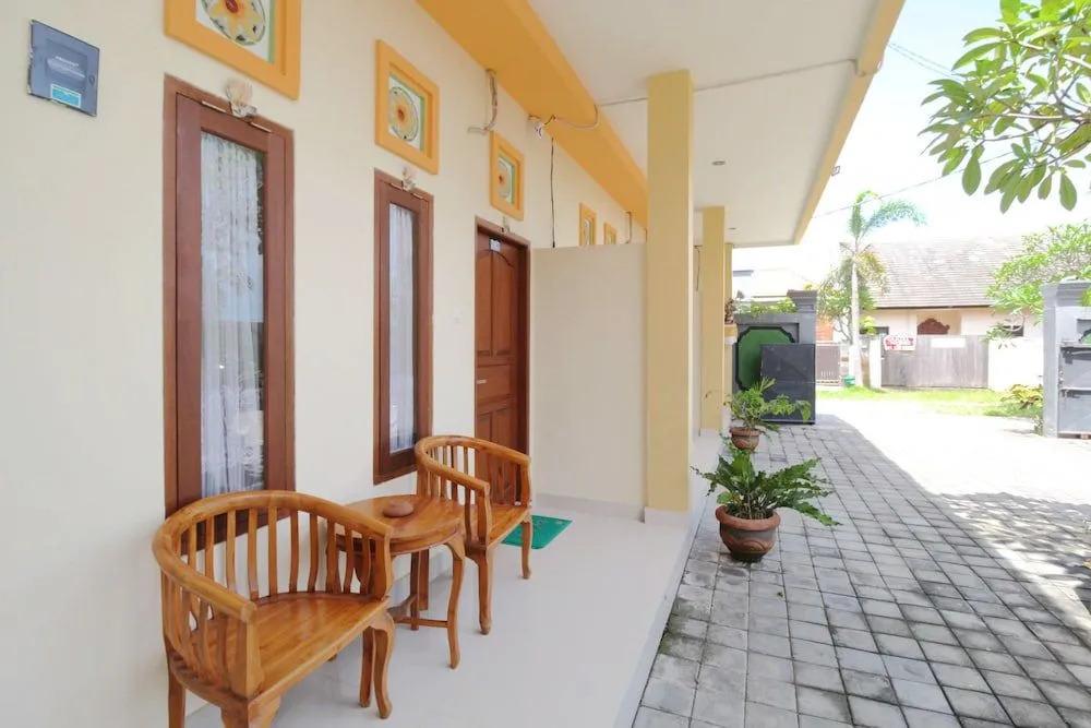 Airy Seminyak Sunset Road Beji Ayu Satu 12 Kuta Bali
