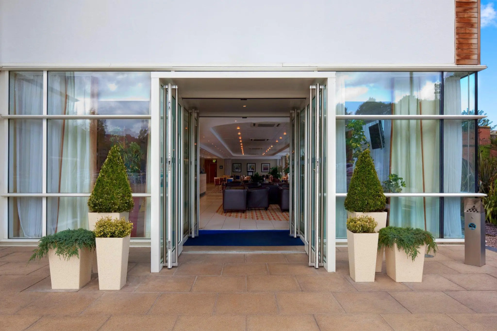 Holiday Inn Express, Chester Racecourse by IHG