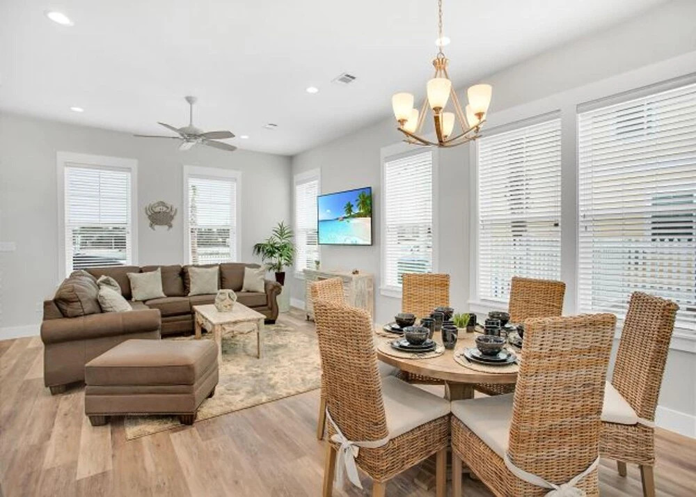 5509 Thomas Drive by Forehand Rentals