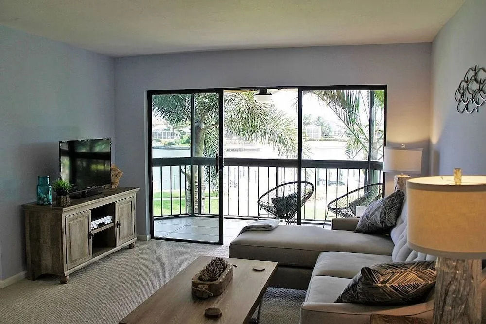 Seaview Home #58569