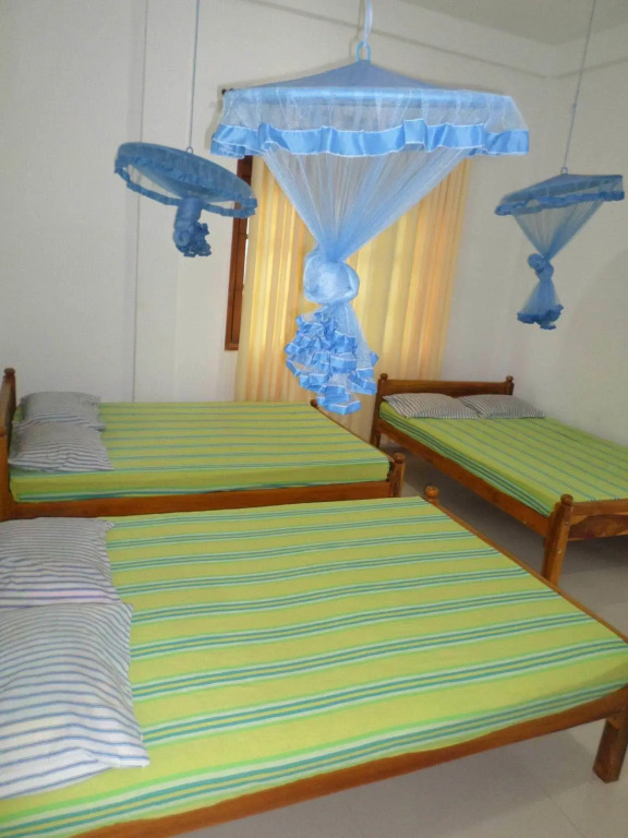 Rathna Holiday Resort