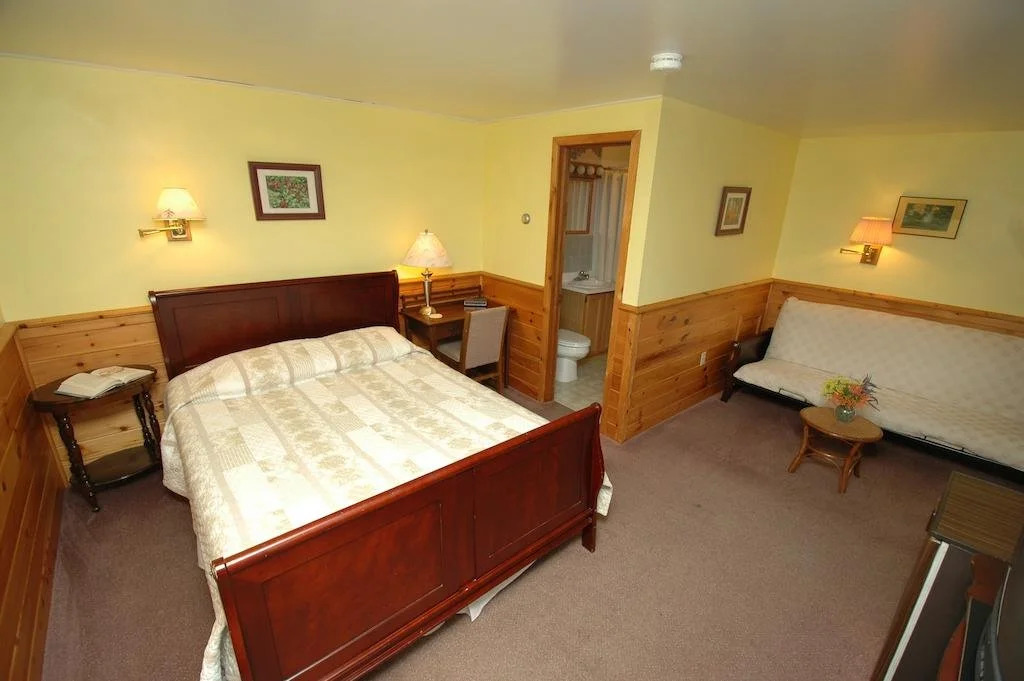 The Arbor Inn