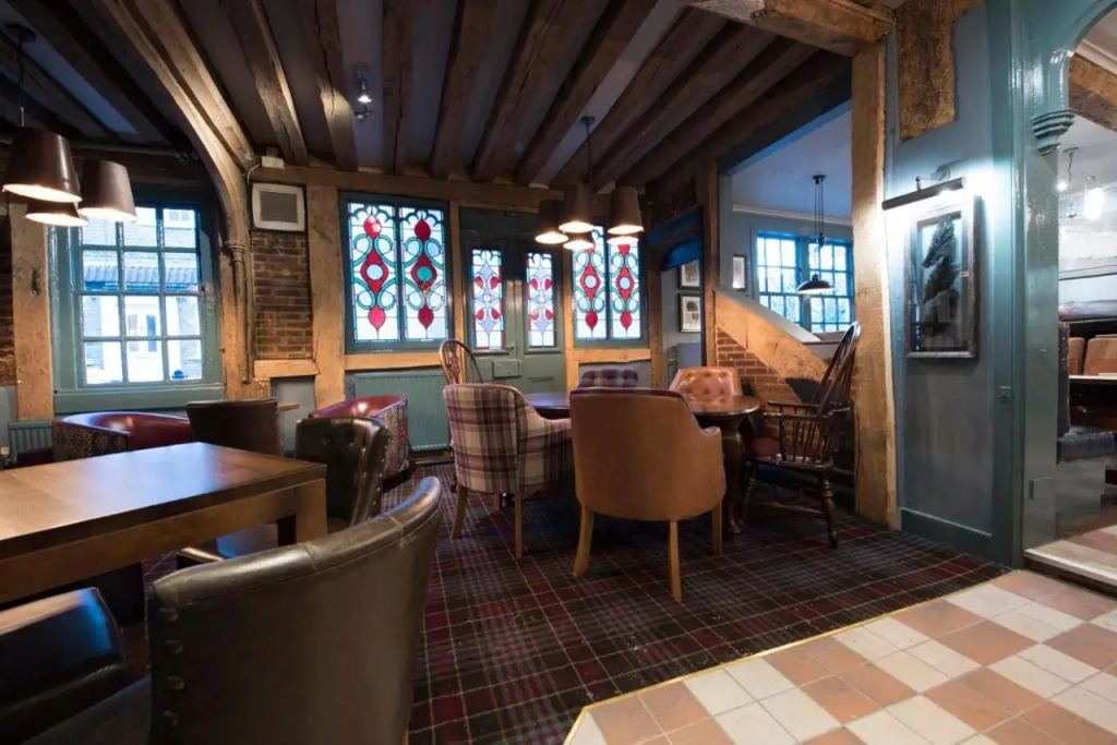 Olde George Inn