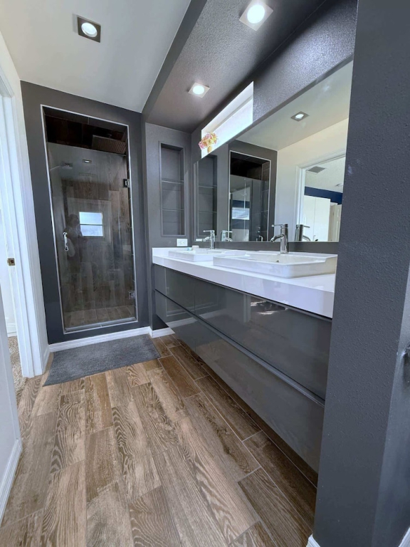 South Facing Villa - Modern Finishes