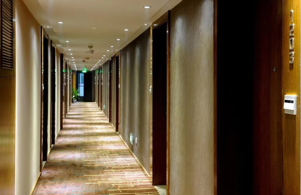 Yannian Huijing Hotel