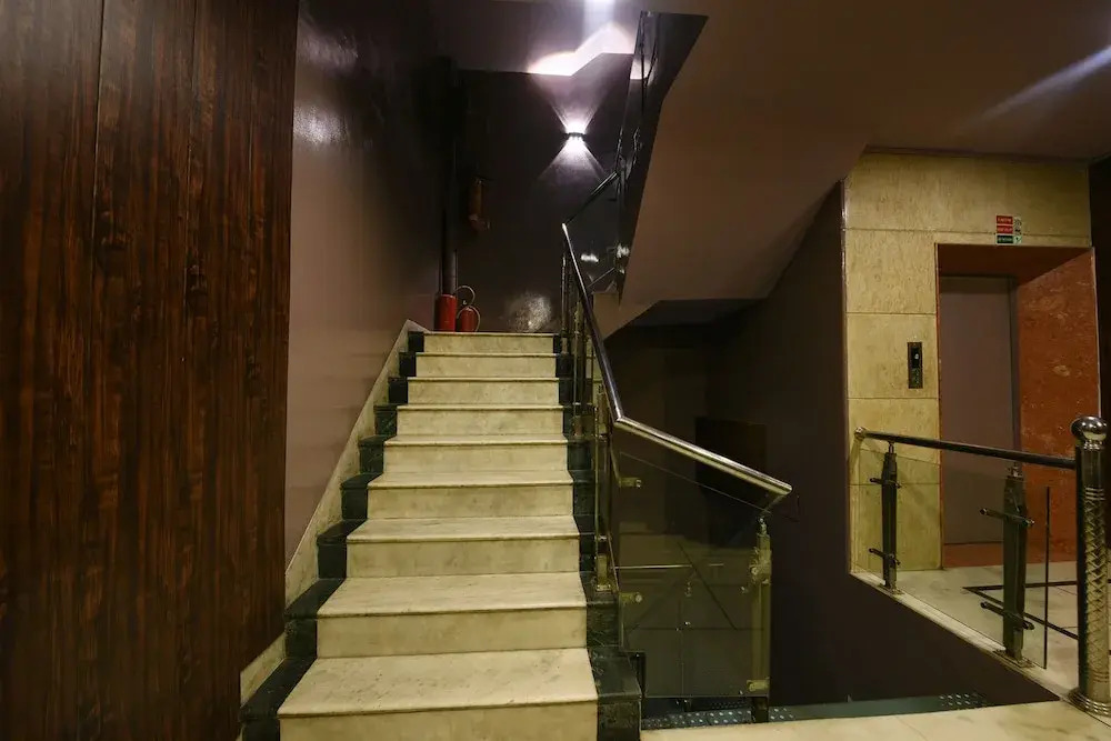 Fabhotel Bharat Continental