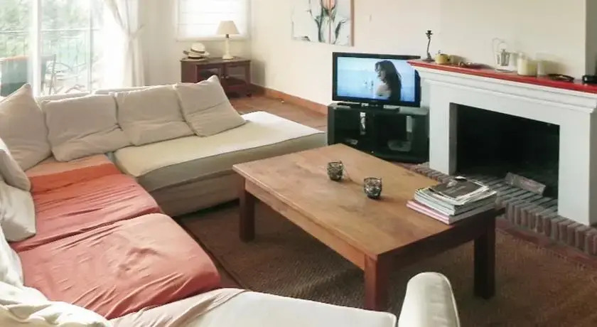 HomeRez - Holiday Home Calle Manuel Pinhero