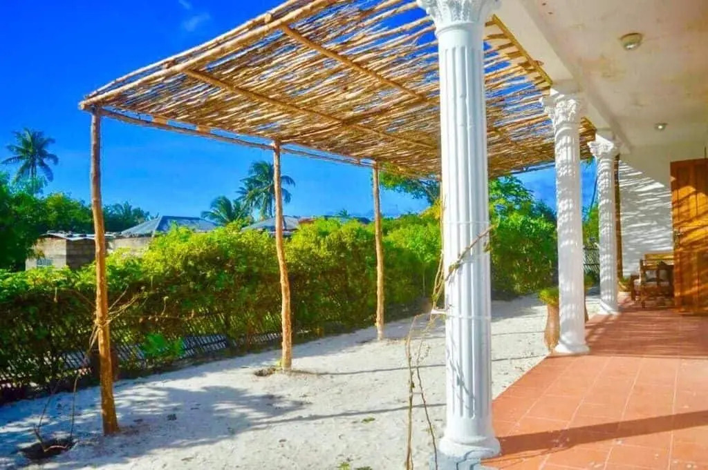 Barabara House