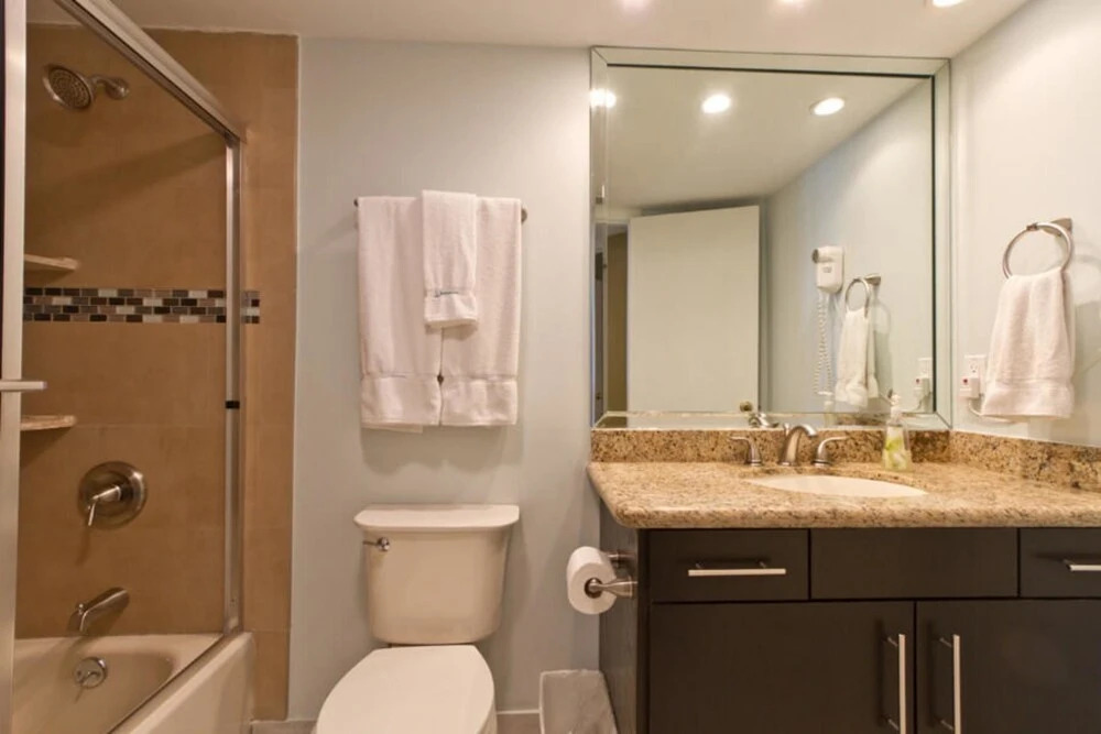 Saida IV Condominium 304