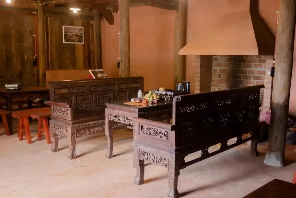 Dinh Đá HMông - Karsterly Rock Lodge