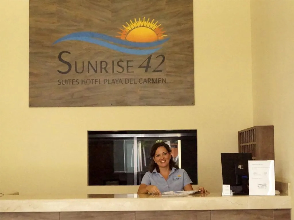Sunrise 42 Suites Hotel