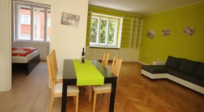 Apartment Downtown1