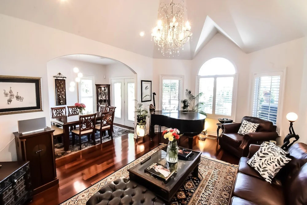 Graystone Bed & Breakfast