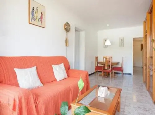 Bright Apartment Close To Congress Center & Port