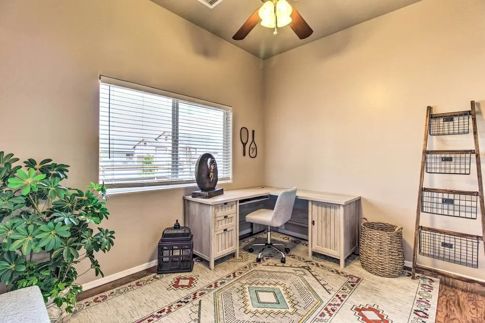 Private Patio + Gazebo: Show Low Hideaway!