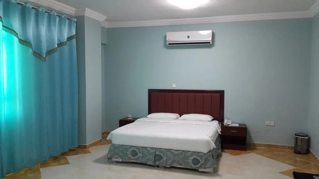 Golden Star Hotel