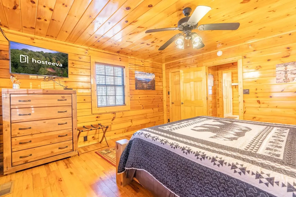 Comfort Cabin Bearway To Heaven w Private Hot Tub