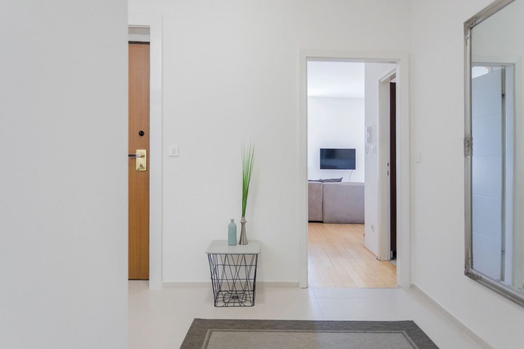 150sqm Main Square Apt!-4 Units-Great for Groups!