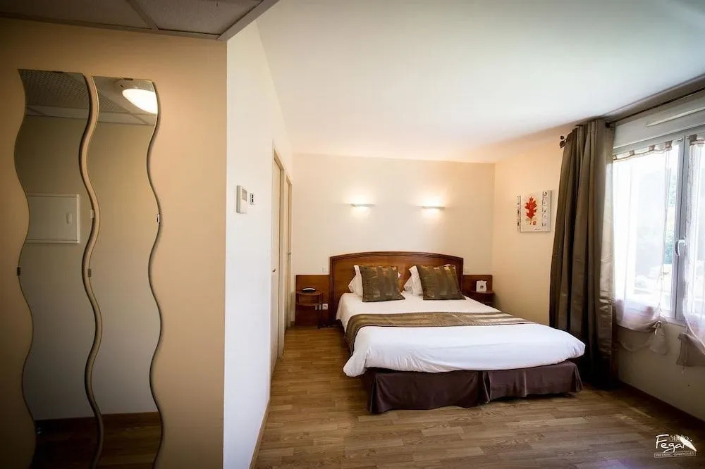 Hotel Le Lion dOr