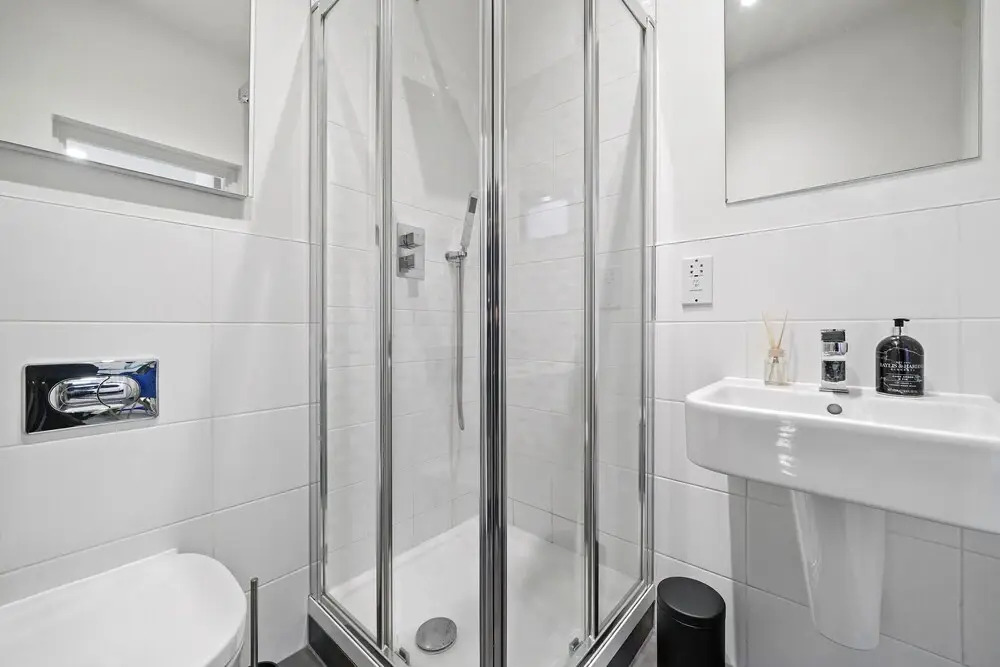 Central Stevenage Luxury 2 Bed Apartment