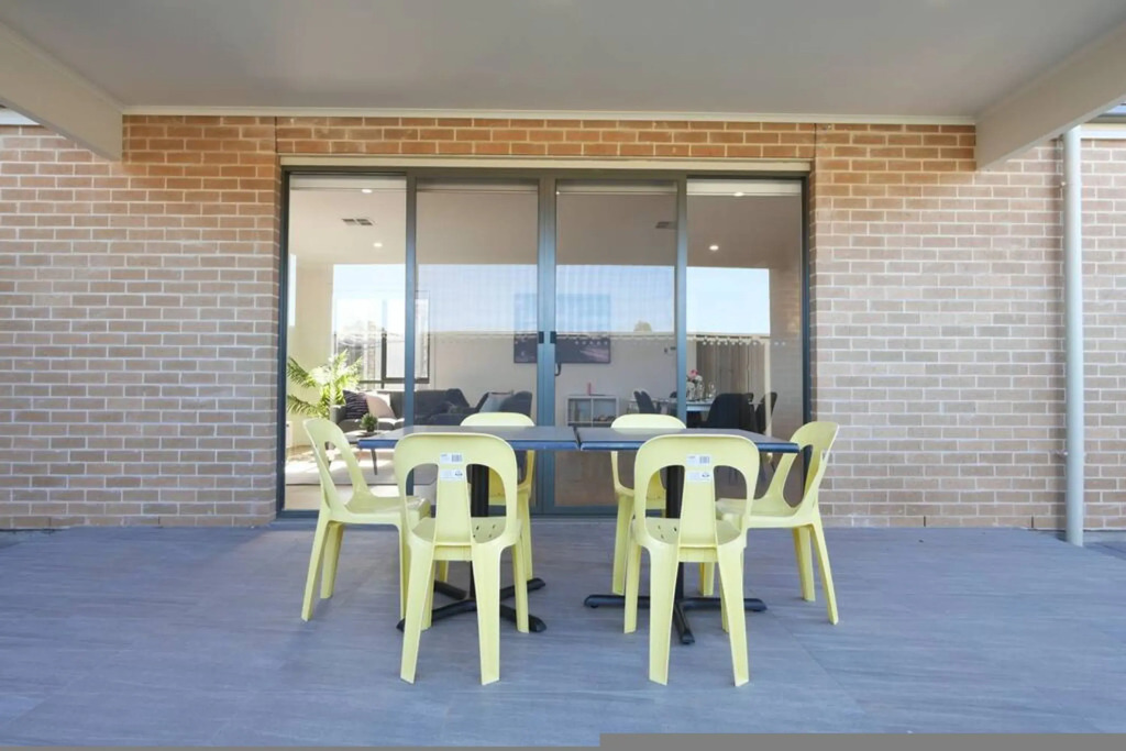 No Stairs Dbl Garage Aircon Woodville North