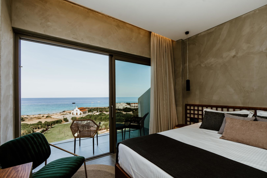 Cavo Zoe Seaside Hotel